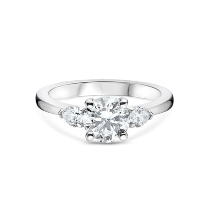 Round Brilliant Cut Diamond Trilogy Ring in Platinum